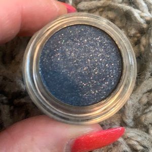 Blue hour eyeshadow by Jane iredale NWT